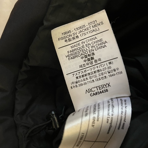 Arcteryx Fission SV Jacket Size Large - Picture 9 of 13